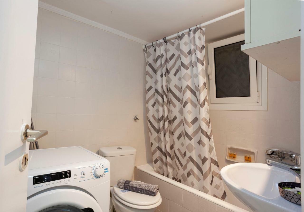 Apartament Renovated And Cool Flat In Ideal Location Ateny Zewnętrze zdjęcie